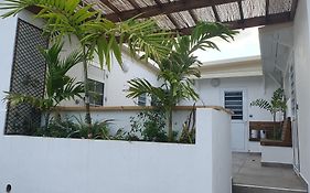 Petit Studio Bien Agence Pour Jusqu'A 4 Personnes Proche De L'Hopital Et Du Centre Ville